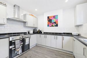 Photo 21- click for photo gallery